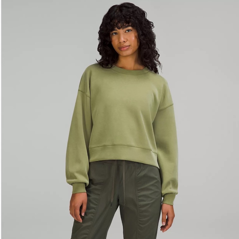 Lululemon Oversized Cropped Crew Softstreme